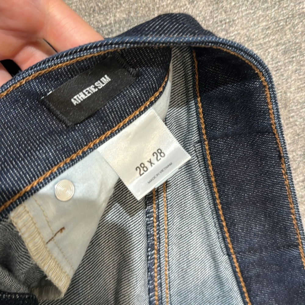 Express Jeans - Picture 2 of 5